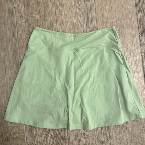 super cute size L light green sporty skort from Pink - Picture 3 of 4